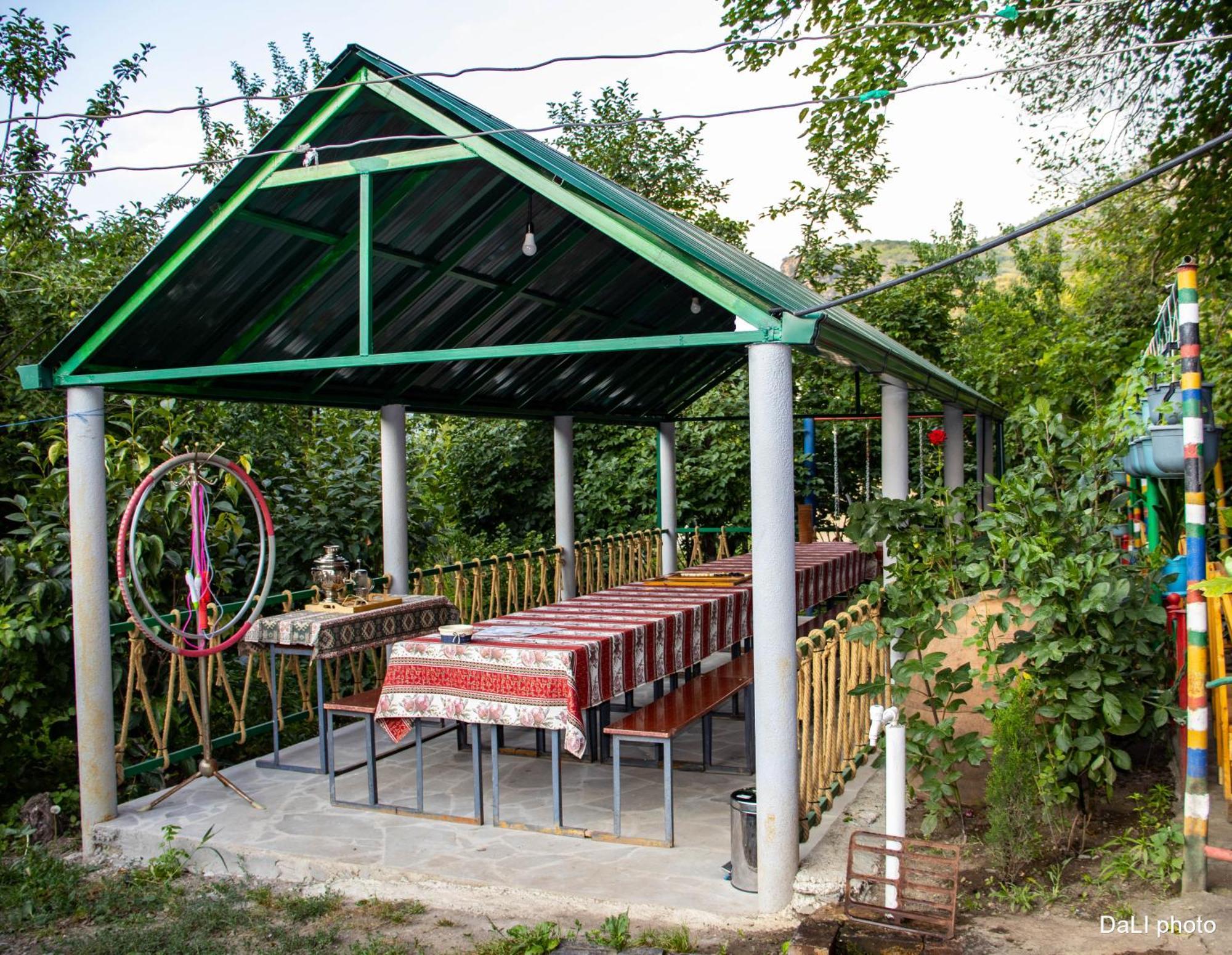 Отель Tereza Glamping Sanain Экстерьер фото
